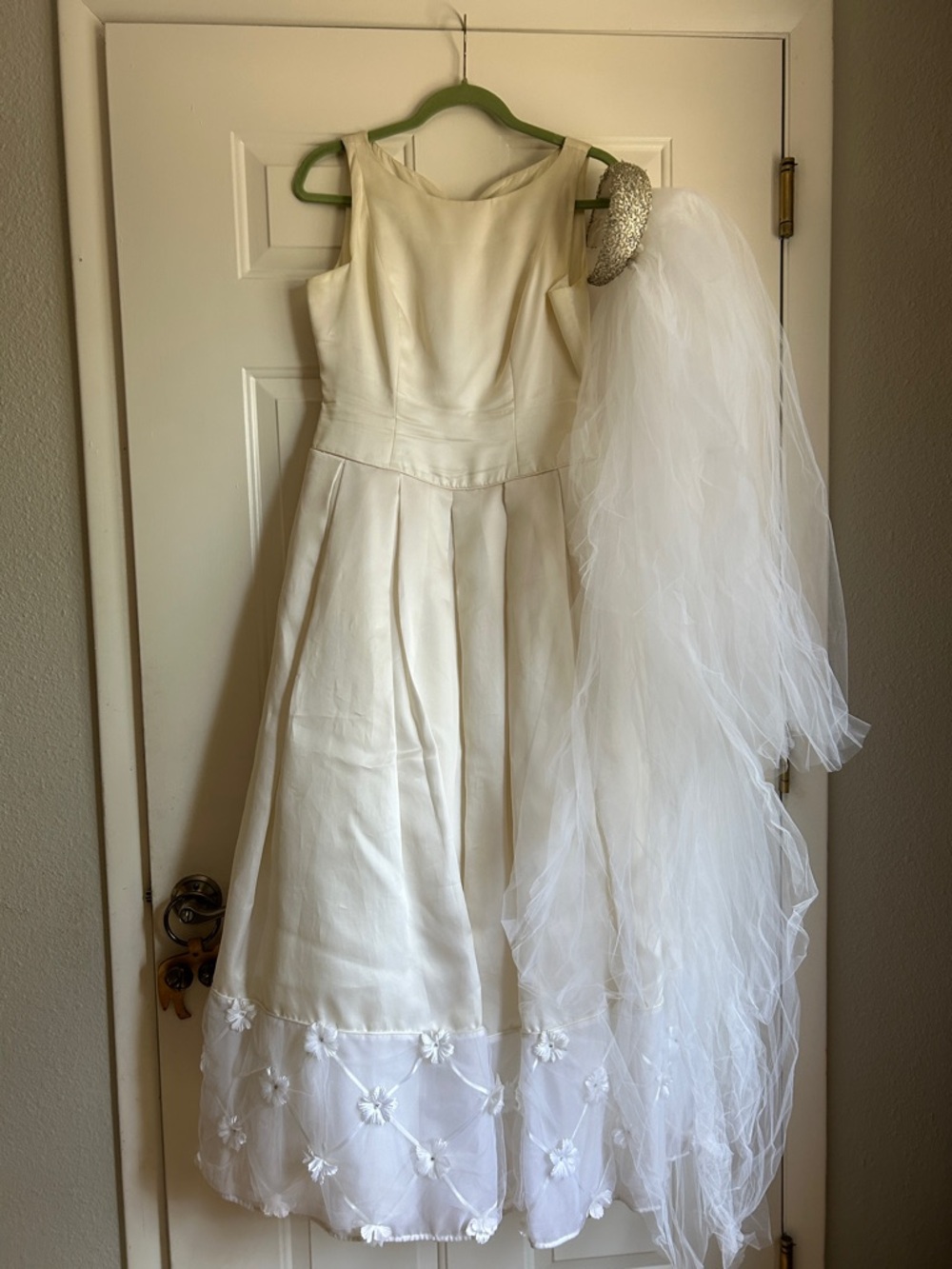 Classic Ivory Wedding Dress with Floral Hem